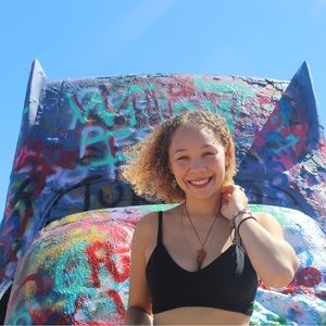 Meet your Posher, Taylar